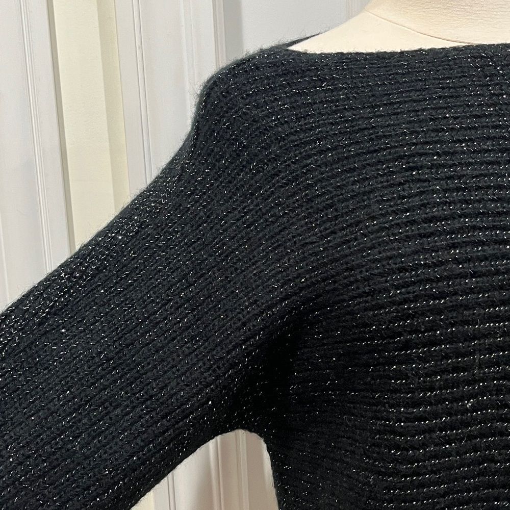New! Abercrombie & Fitch Black Sweater w/ Metallic threading Size‎ XS NWT - Picture 4 of 12